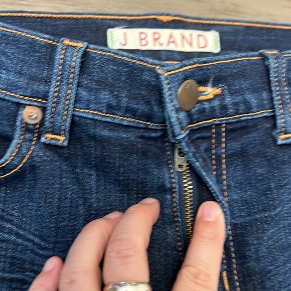 J BRAND BOOTCUT MID RISE DARKWASH DENIM 28 - Picture 11 of 16